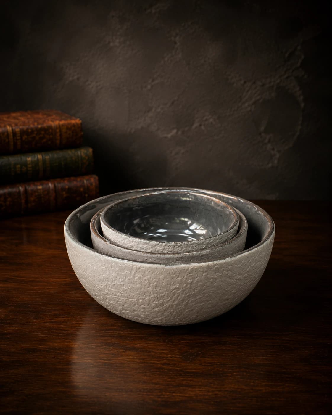 Frost grey textured nested ceramic bowl set